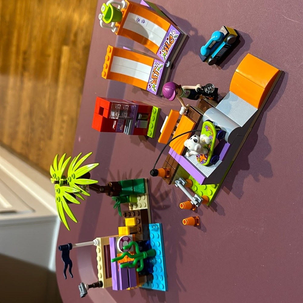Lego Friends skate park